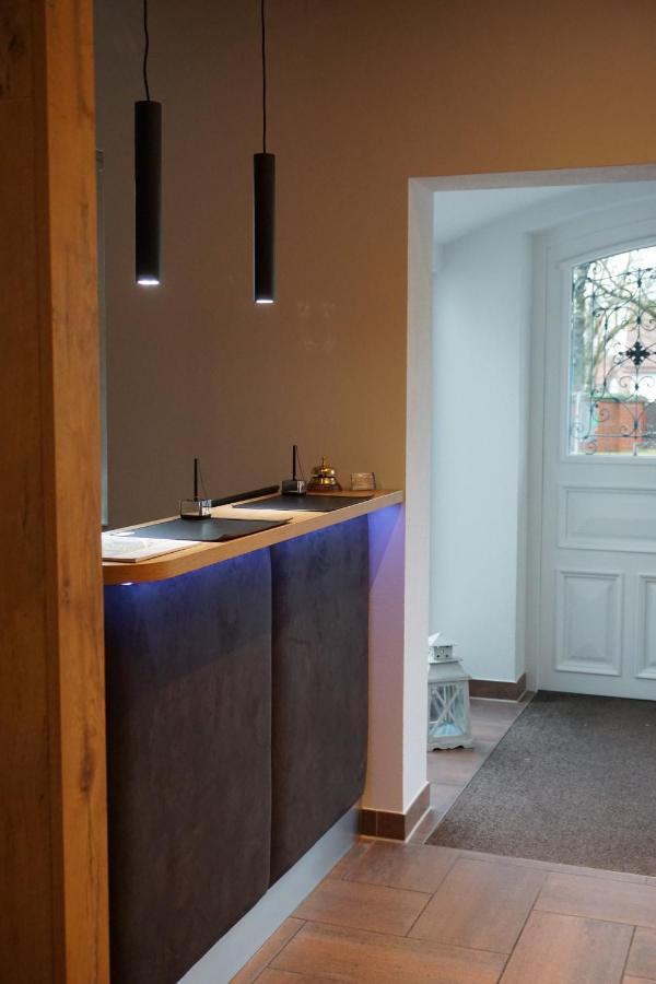 Hotel Gruener Baum Kaufbeuren Dış mekan fotoğraf
